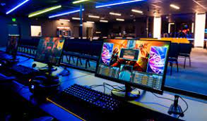 The CO-OP Esports Arena at The University of Central Oklahoma, where the Memorial Esports team practices.