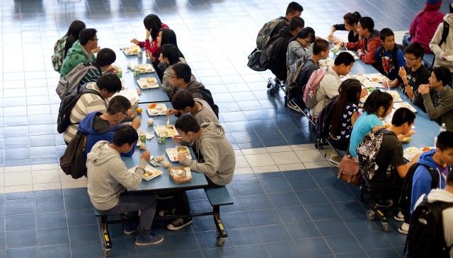 High school students at lunch