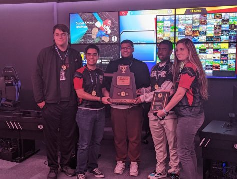 The Memorial Super Smash team won the 2022 state championship! Adding to the already long list of trophies for the program.
