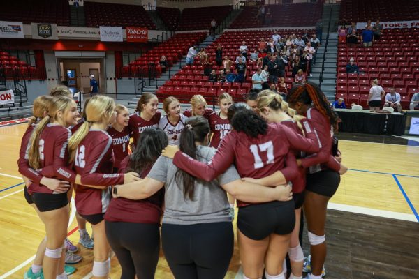 The EMHS volleyball team represents the school with a second place finish at state.