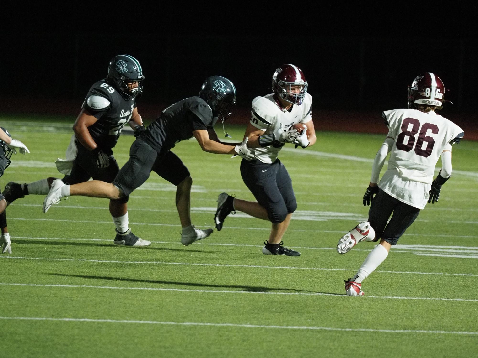 Memorial vs. Santa Fe: Freshman football