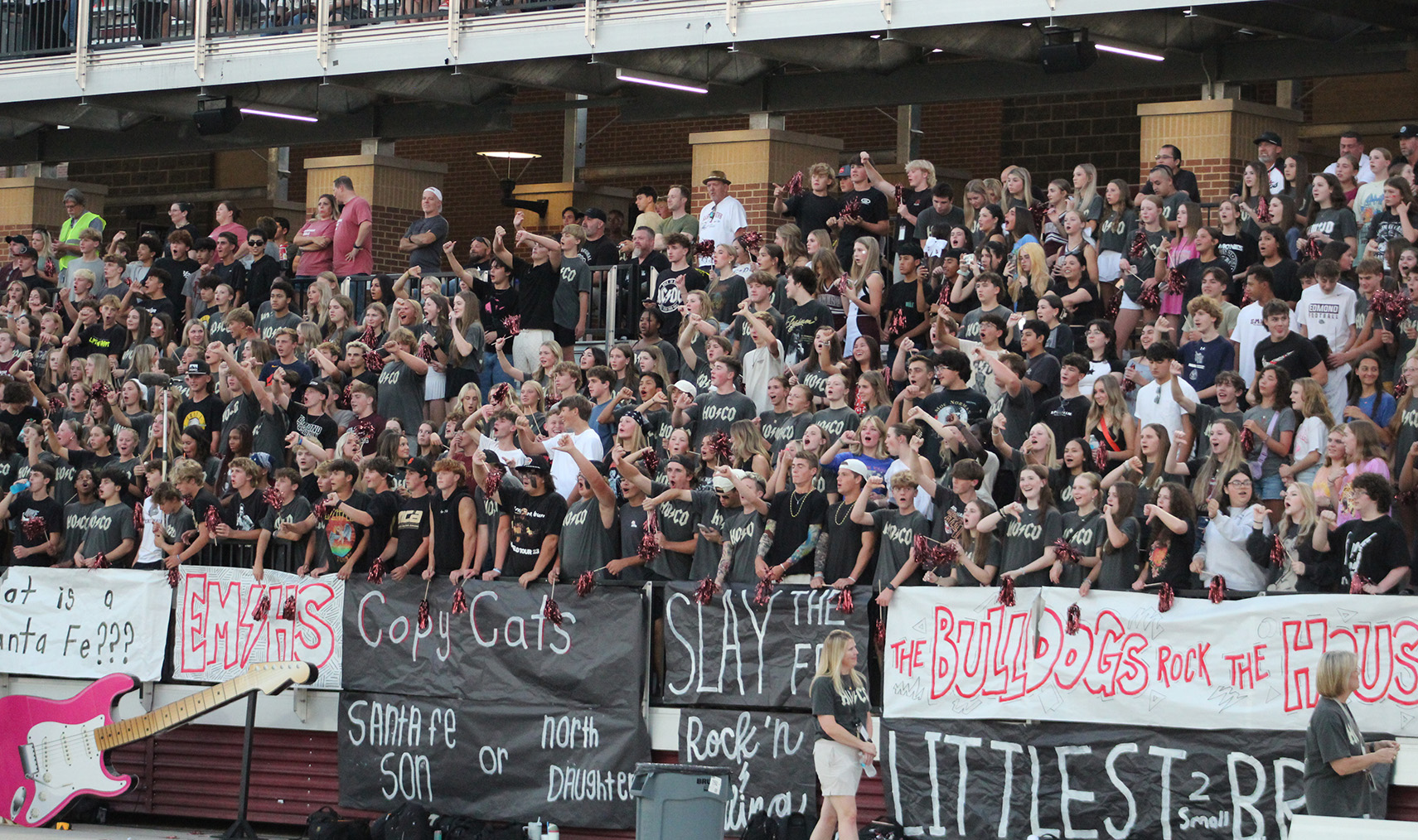 The Memorial Bulldogs rocked the Santa Fe Wolves at Homecoming 2024