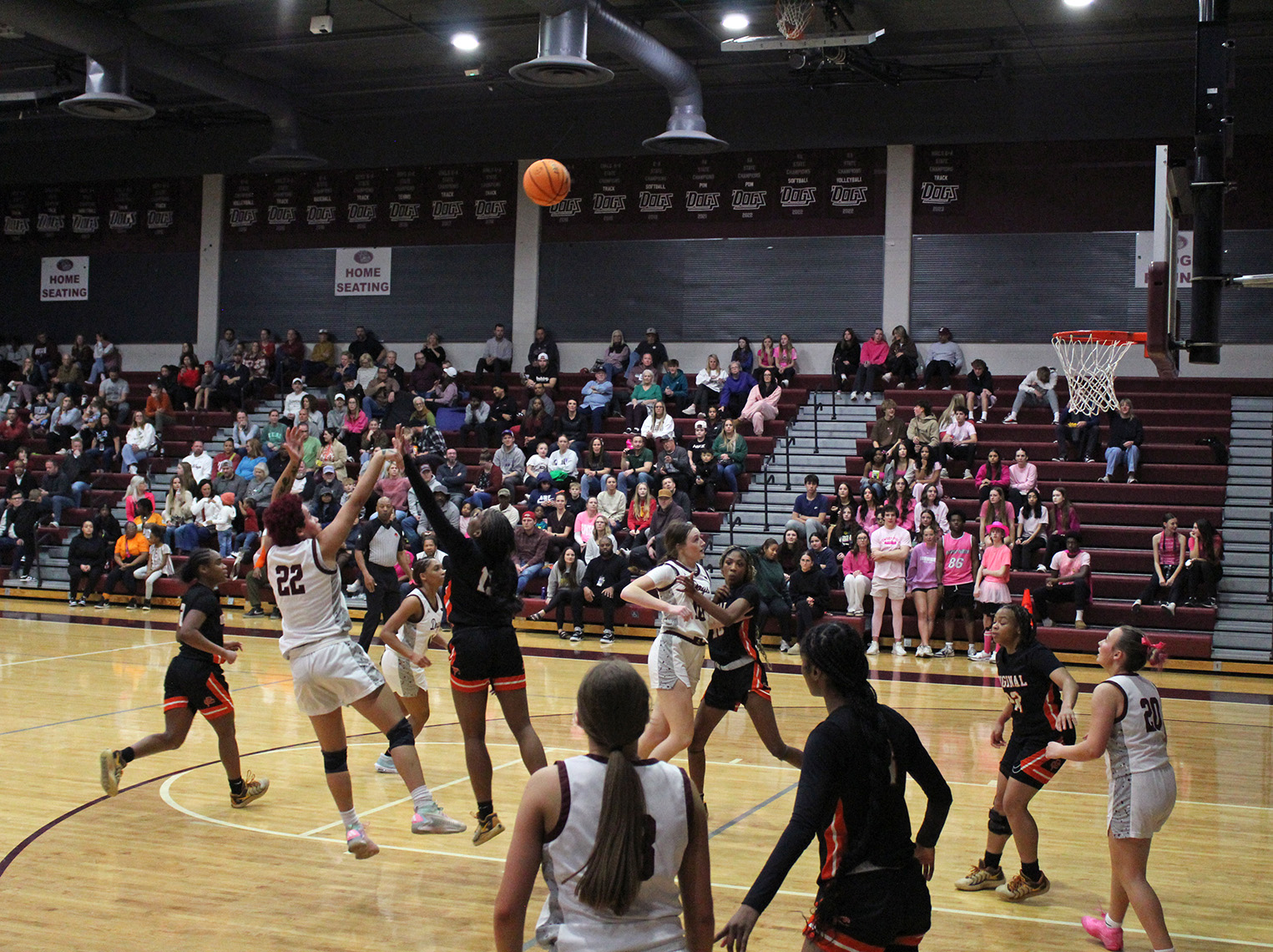 Varsity bulldogs vs. Putnam City basketball