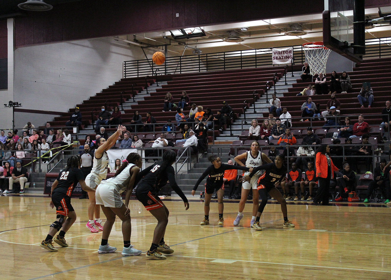 Varsity bulldogs vs. Putnam City basketball