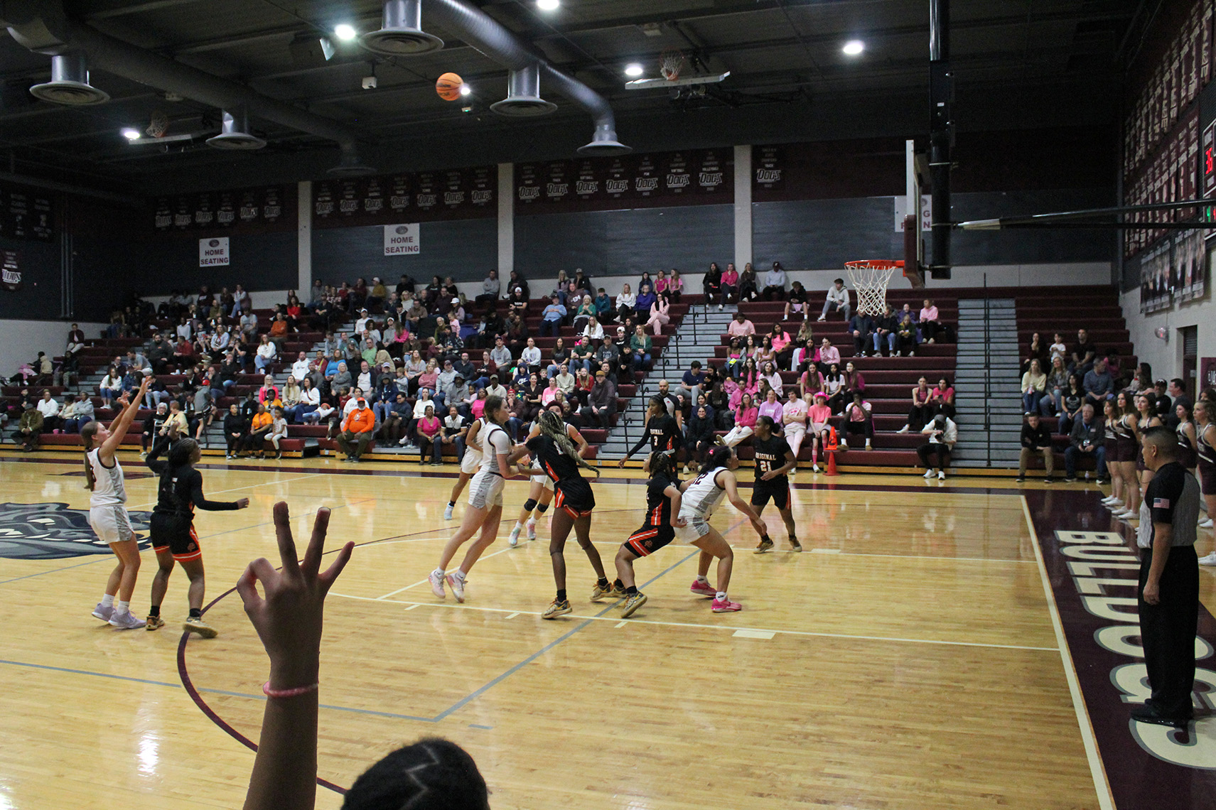 Varsity bulldogs vs. Putnam City basketball