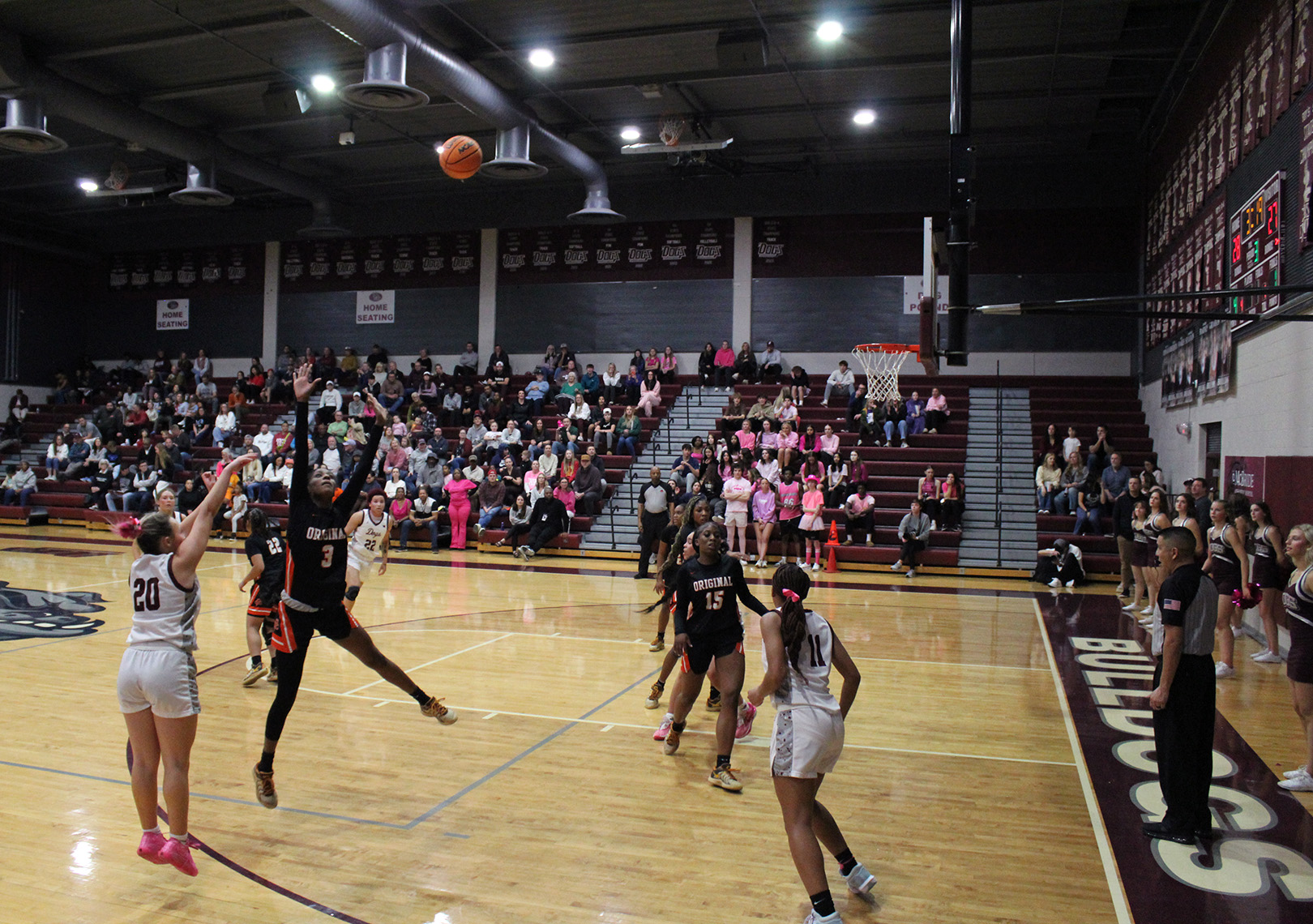 Varsity bulldogs vs. Putnam City basketball