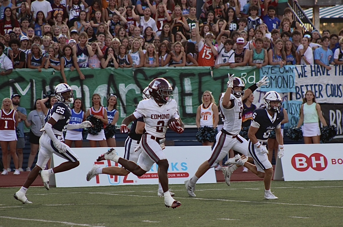 A walk through the Dog Pound: Memorial versus North