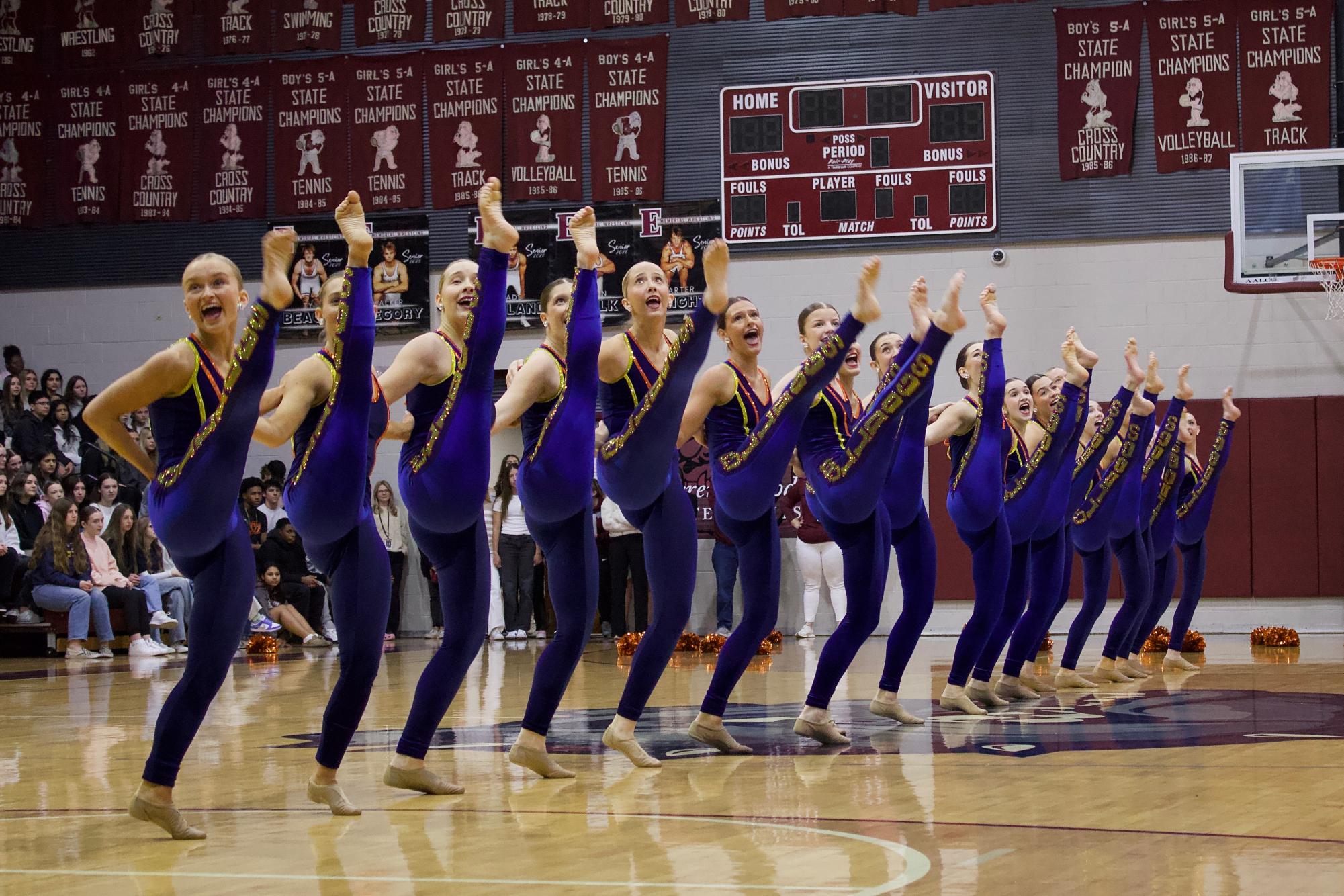 Pom's elite 5-peat