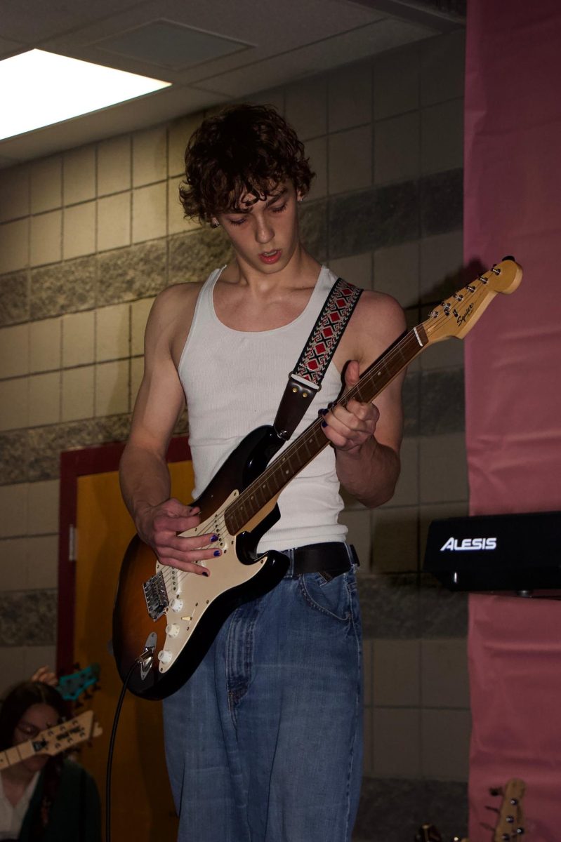 Gavin McCullock was one of three guitarists in Panoramic. 