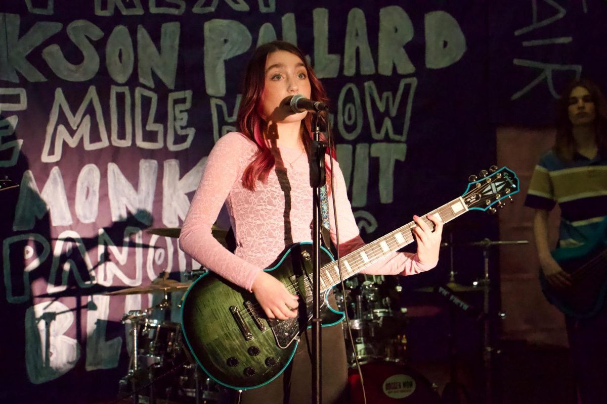 Emma Paige from School of Rock performed "Violet" by Hole. 