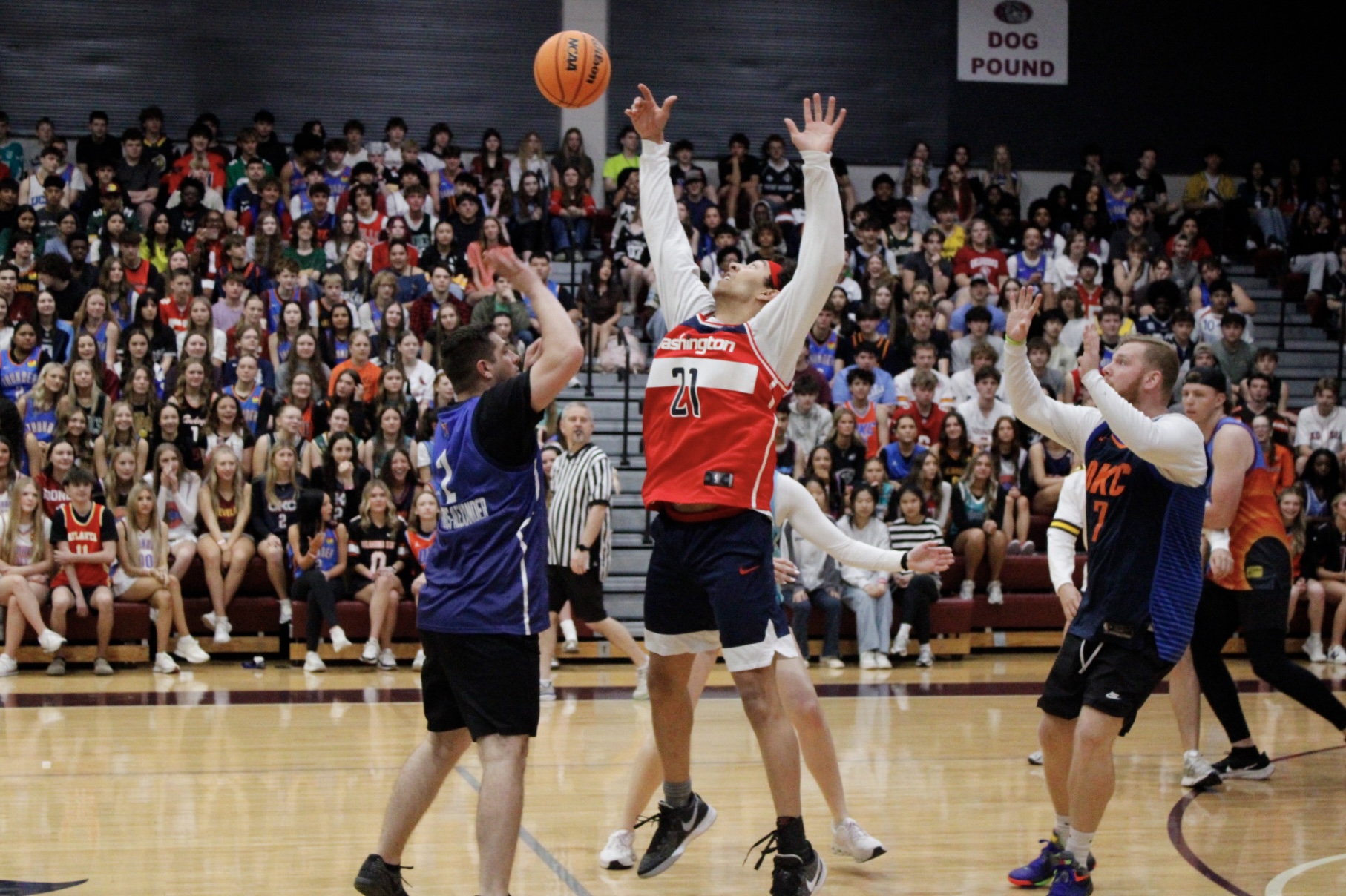 Swine Week day two: Students versus Teachers
